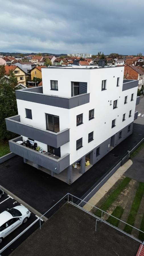 Hugo Apartments Zagreb Exterior photo