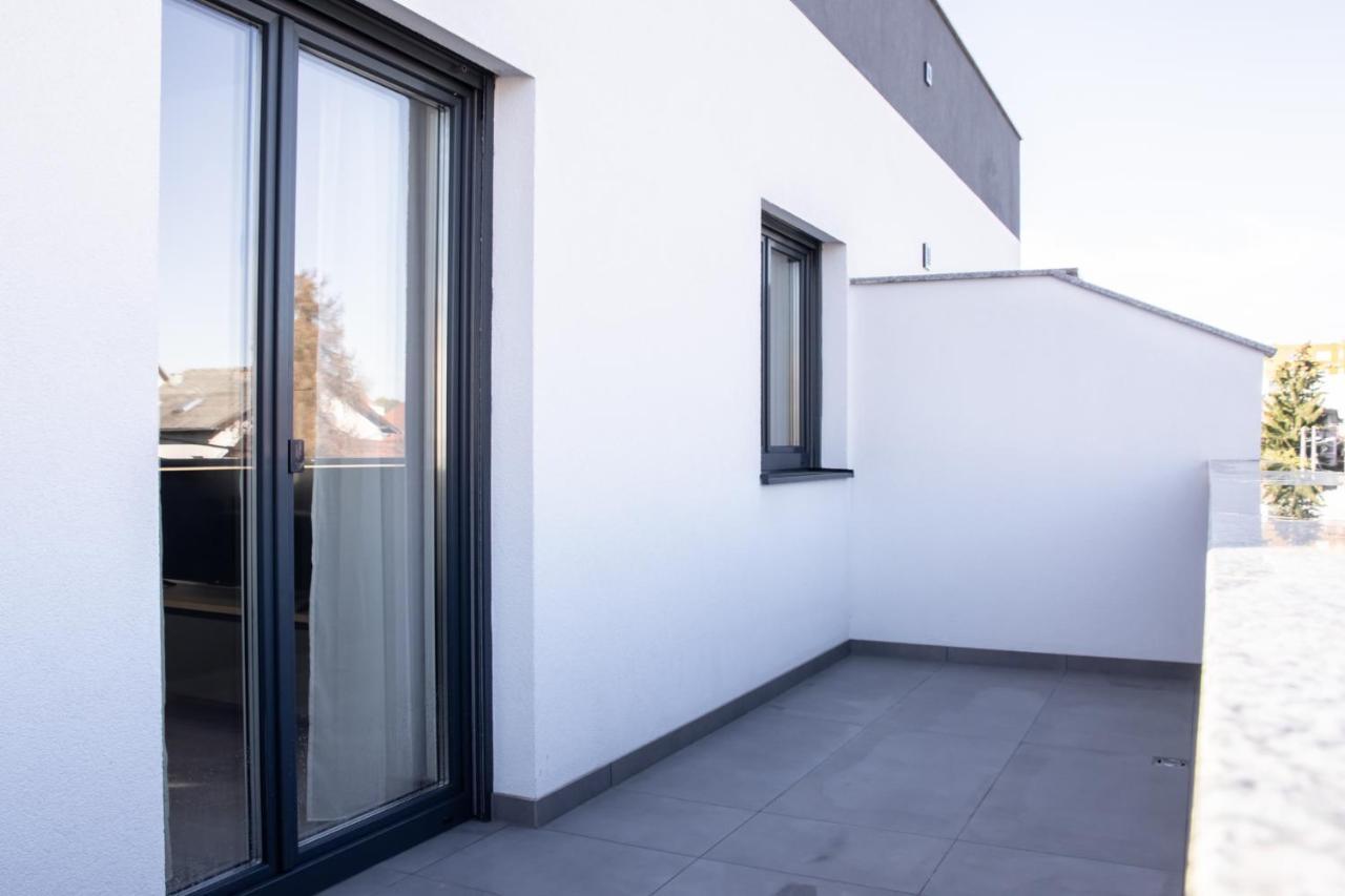 Hugo Apartments Zagreb Exterior photo